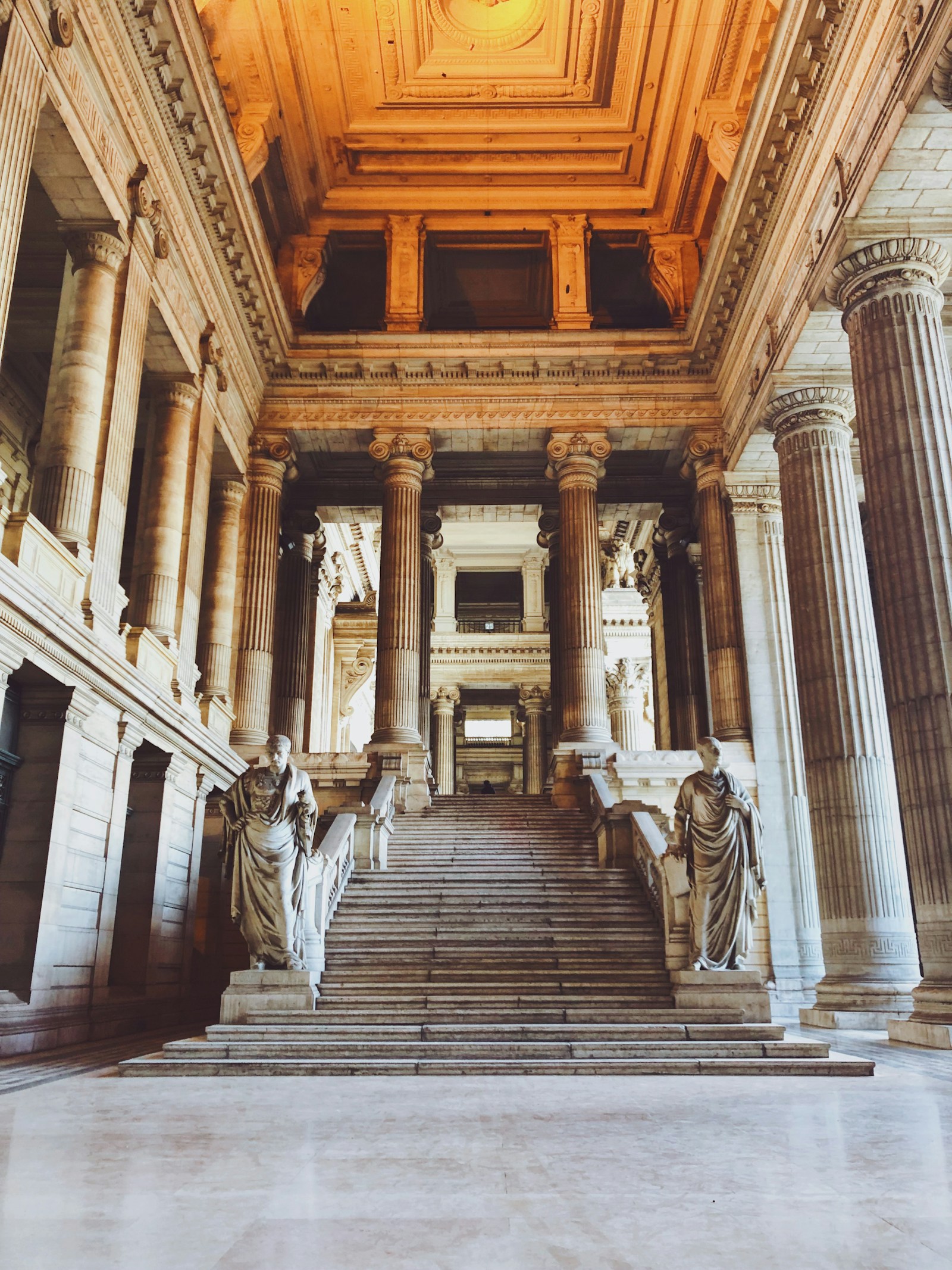 Institutional stair architecture